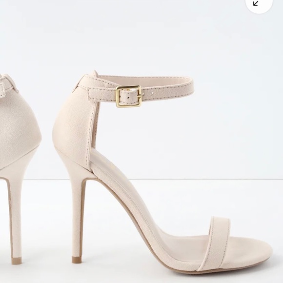 Ivory Single Strap Heels - NEW - Picture 3 of 6